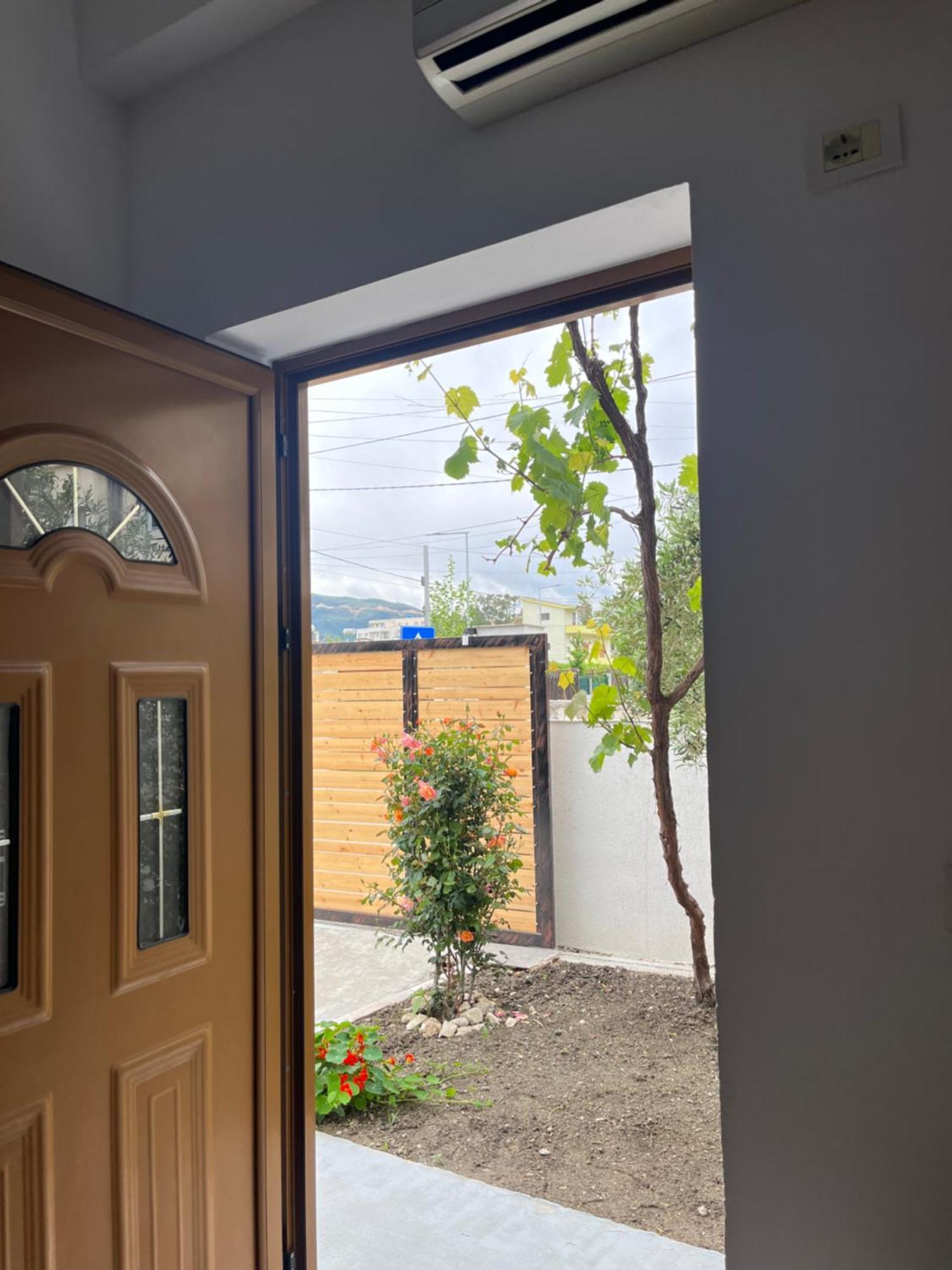Blossom Apartments Vlorë 外观 照片